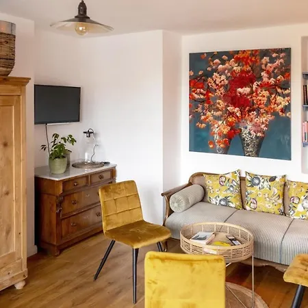 Apartment Loblocher Weinkiste *
