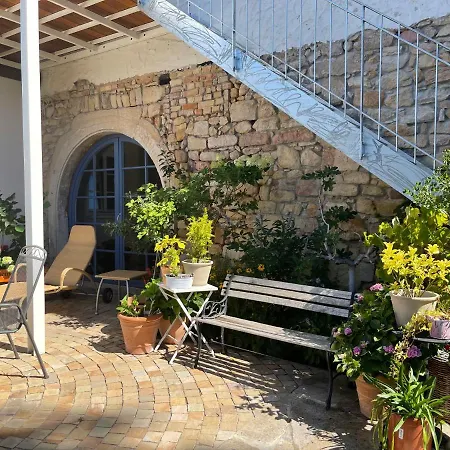 Loblocher Weinkiste Neustadt an der Weinstrasse