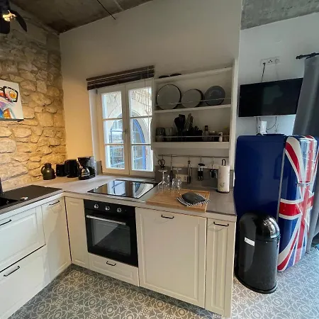 Loblocher Weinkiste * Neustadt an der Weinstraße