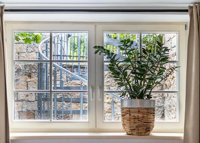 Loblocher Weinkiste Neustadt an der Weinstraße